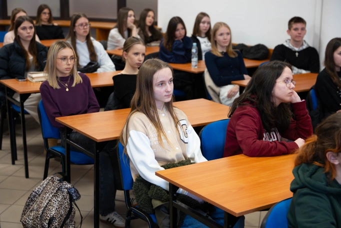 Zdjęcie nr 50 z galerii Dzien otwarty AWSB