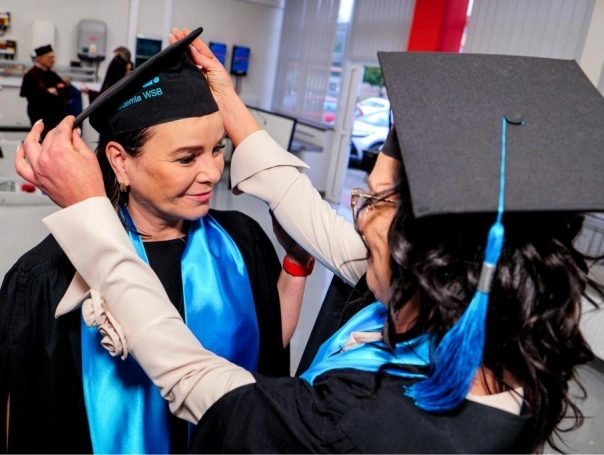 Zdjęcie nr 4 z galerii Gala Wręczenia Dyplom&oacute;w  12.03.2026 