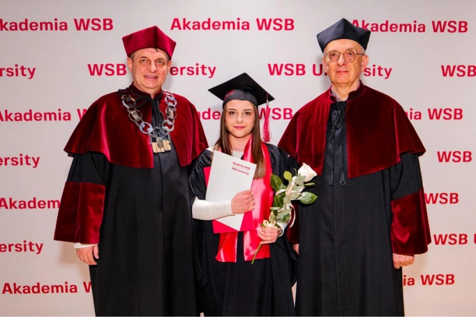 Zdjęcie nr 50 z galerii Gala Wręczenia Dyplom&oacute;w  12.03.2026 