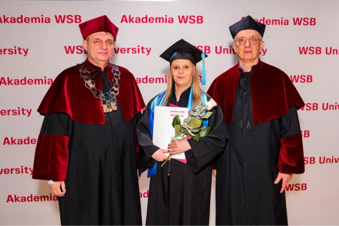 Zdjęcie nr 53 z galerii Gala Wręczenia Dyplom&oacute;w  12.03.2026 