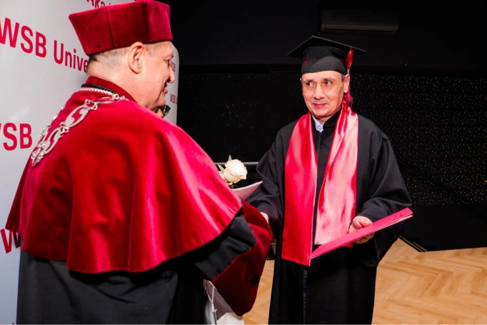 Zdjęcie nr 55 z galerii Gala Wręczenia Dyplom&oacute;w  12.03.2026 