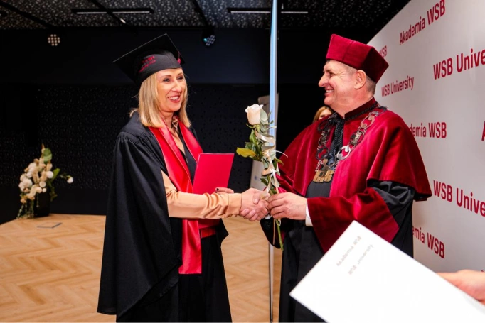 Zdjęcie nr 60 z galerii Gala Wręczenia Dyplom&oacute;w  12.03.2026 