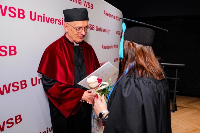 Zdjęcie nr 70 z galerii Gala Wręczenia Dyplom&oacute;w  12.03.2026 