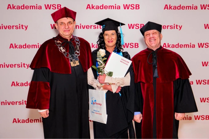 Zdjęcie nr 80 z galerii Gala Wręczenia Dyplom&oacute;w  12.03.2026 