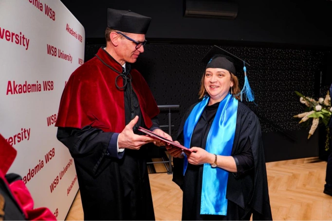 Zdjęcie nr 86 z galerii Gala Wręczenia Dyplom&oacute;w  12.03.2026 