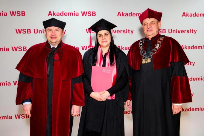 Zdjęcie nr 93 z galerii Gala Wręczenia Dyplom&oacute;w  12.03.2026 