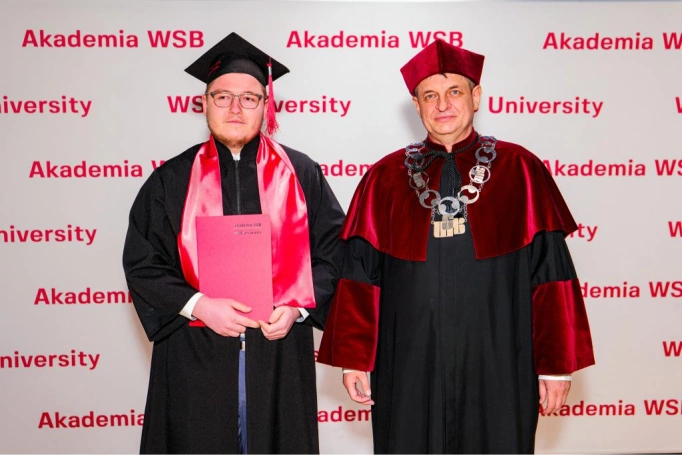 Zdjęcie nr 101 z galerii Gala Wręczenia Dyplom&oacute;w  12.03.2026 