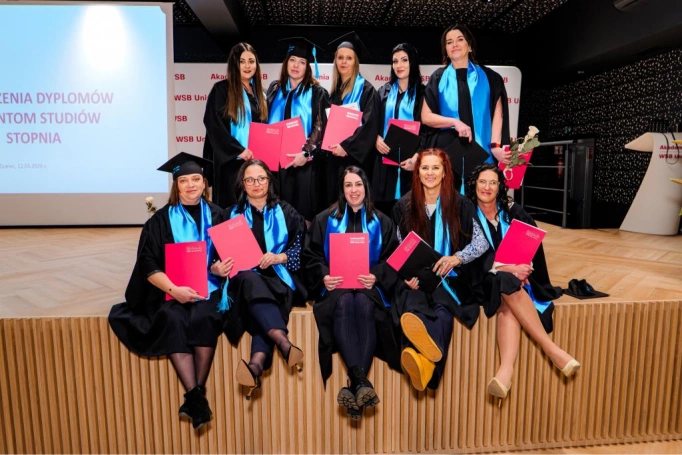 Zdjęcie nr 133 z galerii Gala Wręczenia Dyplom&oacute;w  12.03.2026 