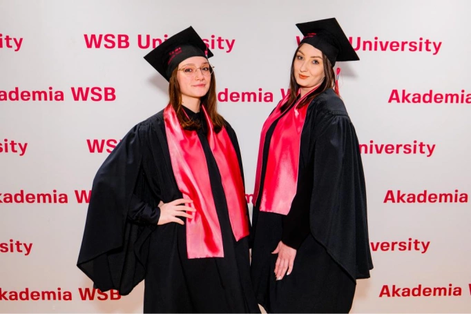 Zdjęcie nr 21 z galerii Gala Wręczenia Dyplom&oacute;w  12.03.2026 