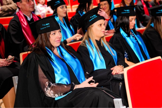 Zdjęcie nr 42 z galerii Gala Wręczenia Dyplom&oacute;w  12.03.2026 