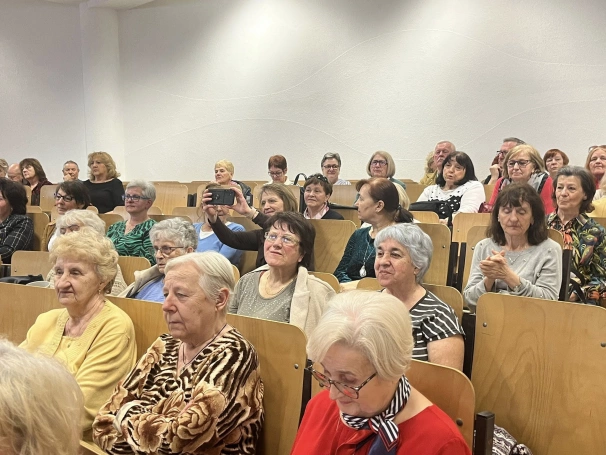 Zdjęcie nr 3 z galerii farmakobus