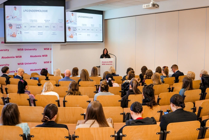 Zdjęcie nr 27 z galerii Cosmetology of the future