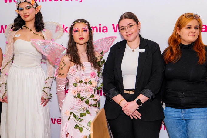 Zdjęcie nr 49 z galerii Cosmetology of the future