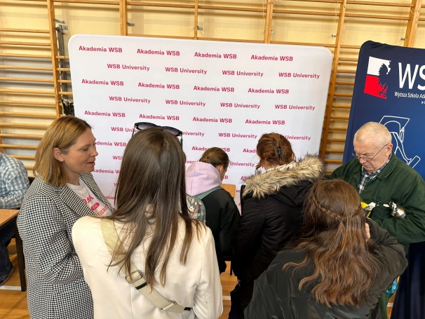 Zdjęcie nr 2 z galerii Targi Pracy i Edukacji