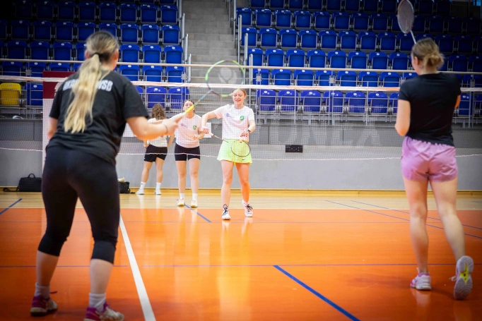 Zdjęcie nr 15 z galerii badminton