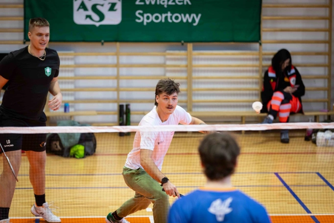 Zdjęcie nr 9 z galerii badminton