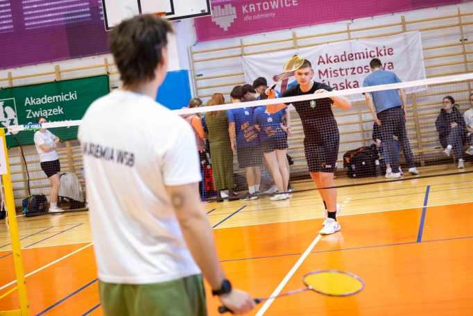 Zdjęcie nr 6 z galerii badminton