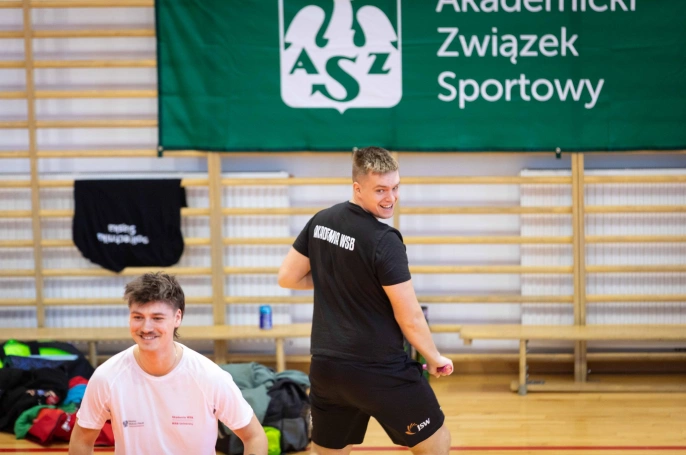 Zdjęcie nr 1 z galerii badminton