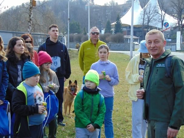 Zdjęcie nr 25 z galerii O wodzie, lesie i odpowiedzialności &ndash; ekologiczne warsztaty terenowe w Żywcu