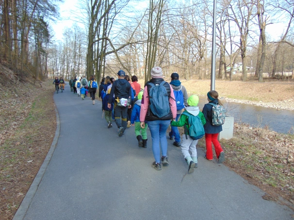 Zdjęcie nr 27 z galerii O wodzie, lesie i odpowiedzialności &ndash; ekologiczne warsztaty terenowe w Żywcu
