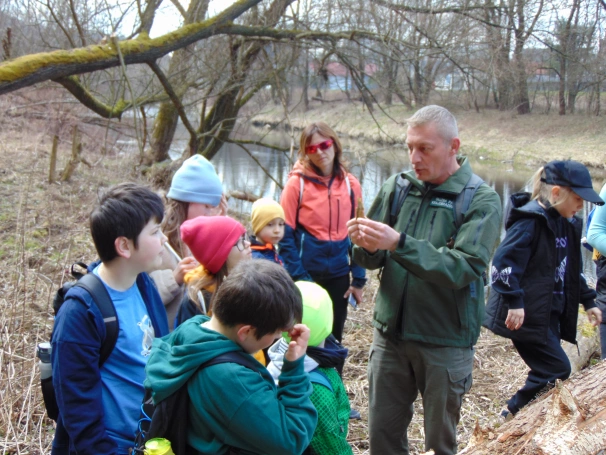 Zdjęcie nr 3 z galerii O wodzie, lesie i odpowiedzialności &ndash; ekologiczne warsztaty terenowe w Żywcu