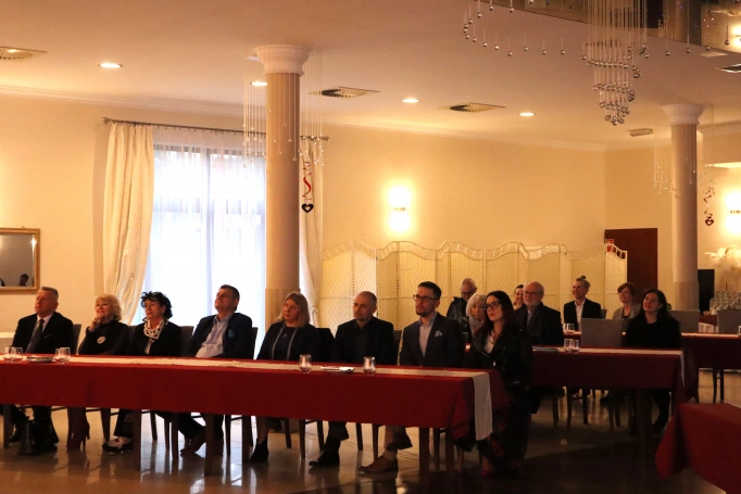 Zdjęcie nr 4 z galerii Gala Jubileuszowa z okazji 10-lecia Festiwalu Żywiec miasto zmySŁ&Oacute;W