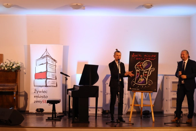 Zdjęcie nr 11 z galerii Gala Jubileuszowa z okazji 10-lecia Festiwalu Żywiec miasto zmySŁ&Oacute;W