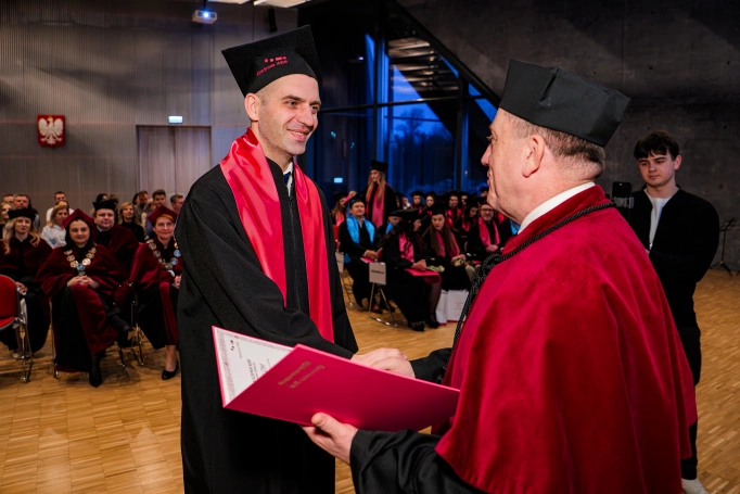 Zdjęcie nr 17 z galerii Gala studi&oacute;w I i II stopnia Krak&oacute;w 25.03