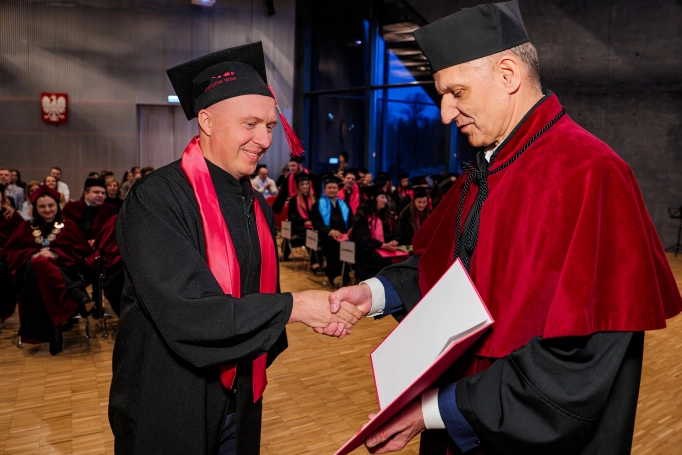 Zdjęcie nr 19 z galerii Gala studi&oacute;w I i II stopnia Krak&oacute;w 25.03