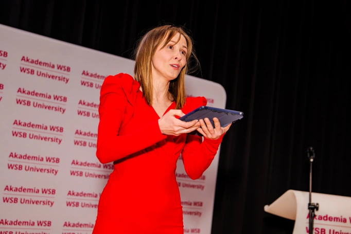 Zdjęcie nr 52 z galerii Gala studi&oacute;w I i II stopnia Krak&oacute;w 25.03