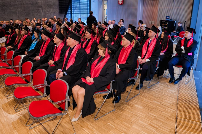 Zdjęcie nr 5 z galerii Gala studi&oacute;w I i II stopnia Krak&oacute;w 25.03