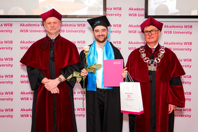 Zdjęcie nr 28 z galerii Międzynarodowa Gala Absolwent&oacute;w Akademii WSB w Dąbrowie G&oacute;rniczej