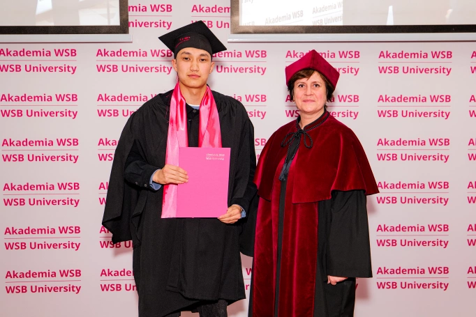 Zdjęcie nr 46 z galerii Międzynarodowa Gala Absolwent&oacute;w Akademii WSB w Dąbrowie G&oacute;rniczej