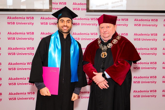 Zdjęcie nr 49 z galerii Międzynarodowa Gala Absolwent&oacute;w Akademii WSB w Dąbrowie G&oacute;rniczej