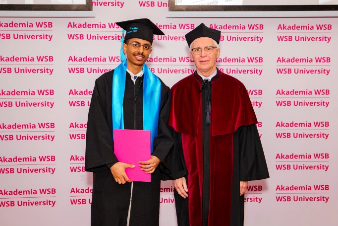 Zdjęcie nr 52 z galerii Międzynarodowa Gala Absolwent&oacute;w Akademii WSB w Dąbrowie G&oacute;rniczej