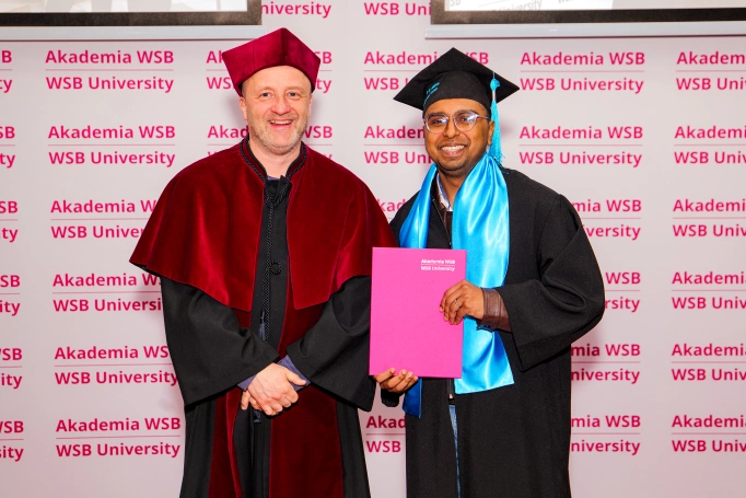 Zdjęcie nr 53 z galerii Międzynarodowa Gala Absolwent&oacute;w Akademii WSB w Dąbrowie G&oacute;rniczej