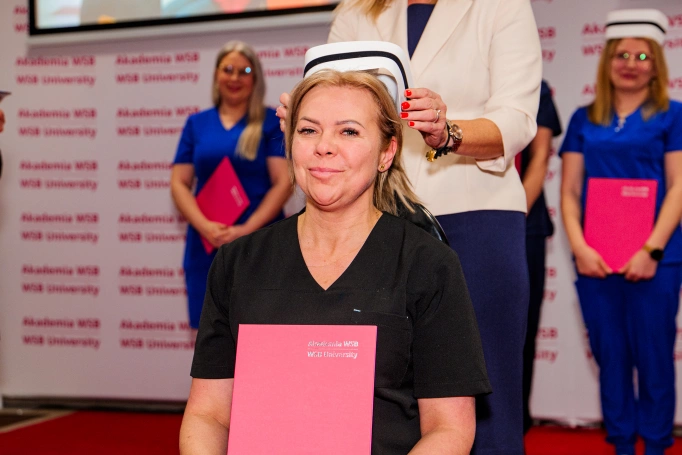 Zdjęcie nr 46 z galerii Gala studi&oacute;w I stopnia w Dąbrowie G&oacute;rniczej 26.03