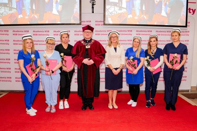 Zdjęcie nr 50 z galerii Gala studi&oacute;w I stopnia w Dąbrowie G&oacute;rniczej 26.03