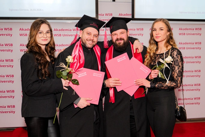 Zdjęcie nr 60 z galerii Gala studi&oacute;w I stopnia w Dąbrowie G&oacute;rniczej 26.03