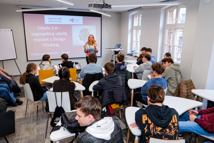 Zdjęcie nr 26 z galerii From Deepfakes to First Aid &ndash; WSB University Science Festival in Katowice