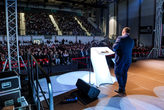 Zdjęcie nr 14 z galerii Science, Inspiration and Music &ndash; The WSB University Science Festival in Będzin Concludes 