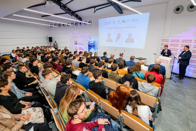 Zdjęcie nr 49 z galerii 4. Dzień Kariery w Jaworznie