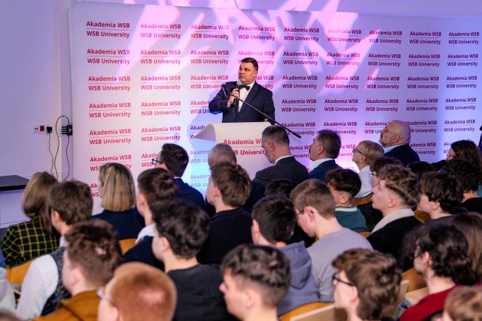 Zdjęcie nr 51 z galerii 4. Dzień Kariery w Jaworznie