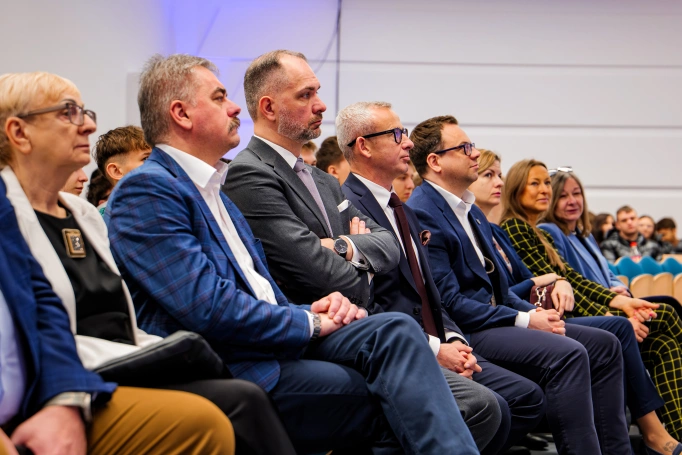 Zdjęcie nr 2 z galerii 4. Dzień Kariery w Jaworznie