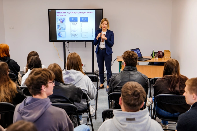 Zdjęcie nr 8 z galerii 4. Dzień Kariery w Jaworznie