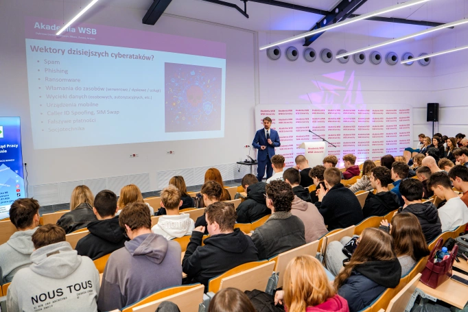 Zdjęcie nr 18 z galerii 4. Dzień Kariery w Jaworznie