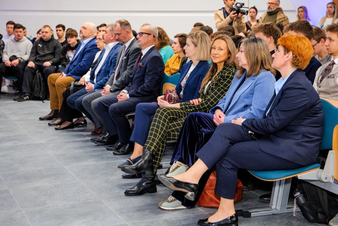 Zdjęcie nr 46 z galerii 4. Dzień Kariery w Jaworznie