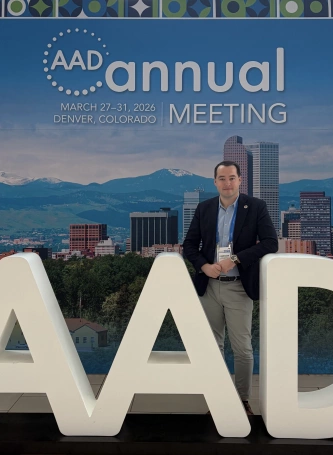 Zdjęcie nr 1 z galerii Głos Akademii WSB wybrzmiał wśr&oacute;d światowej elity dermatologii. Nasz ekspert z wykładem w USA