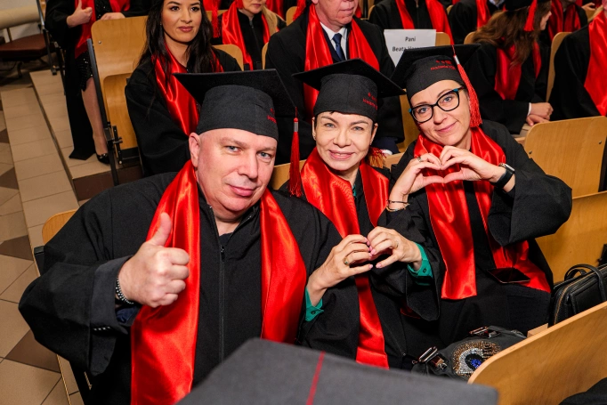 Zdjęcie nr 38 z galerii Gala Akademicka Studi&oacute;w MBA &ndash; zwieńczenie drogi lider&oacute;w i menedżer&oacute;w