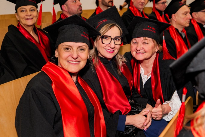 Zdjęcie nr 43 z galerii Gala Akademicka Studi&oacute;w MBA &ndash; zwieńczenie drogi lider&oacute;w i menedżer&oacute;w